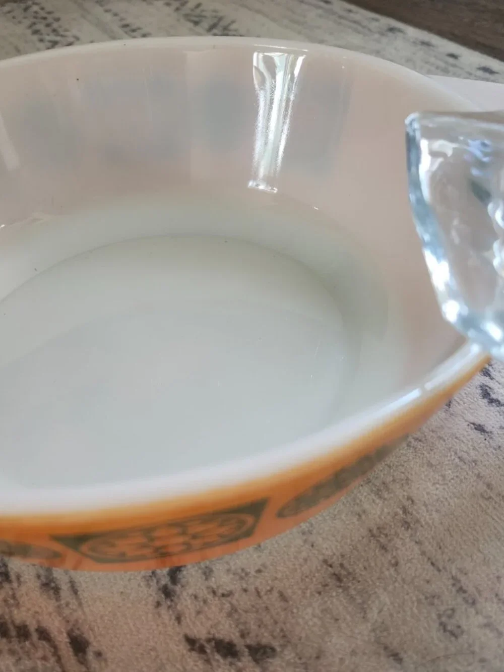 Pyrex JAJ dutch orange casserole 513